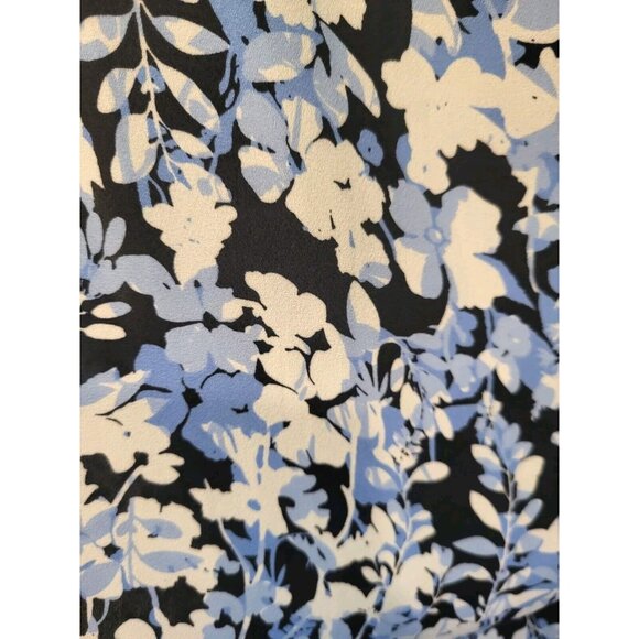 Lane Bryant Blue Floral Short Dolman Sleeve Semi Sheer Kimono Topper Sz 26/28 - Picture 4 of 6